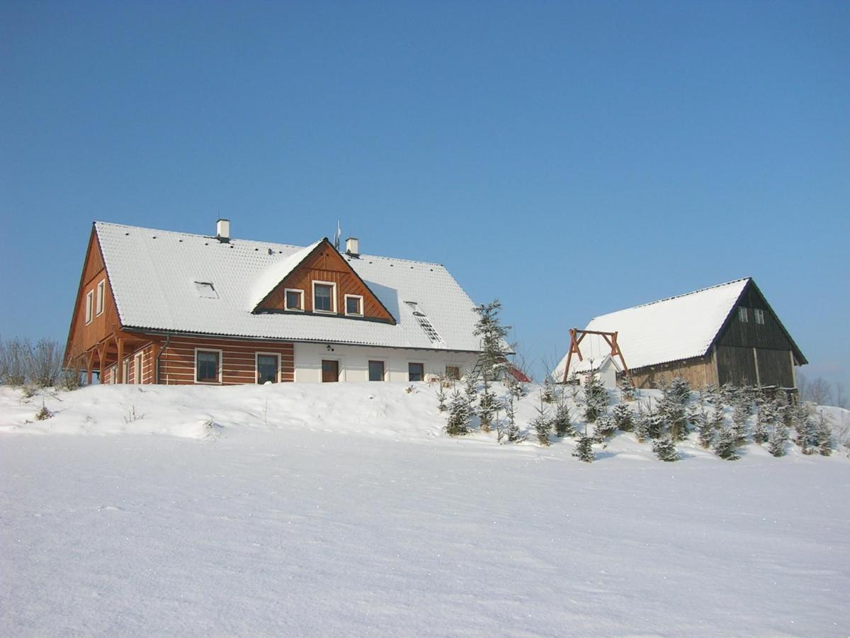 Apartman V Chaloupce Na Vrsku Bernartice  Bagian luar foto