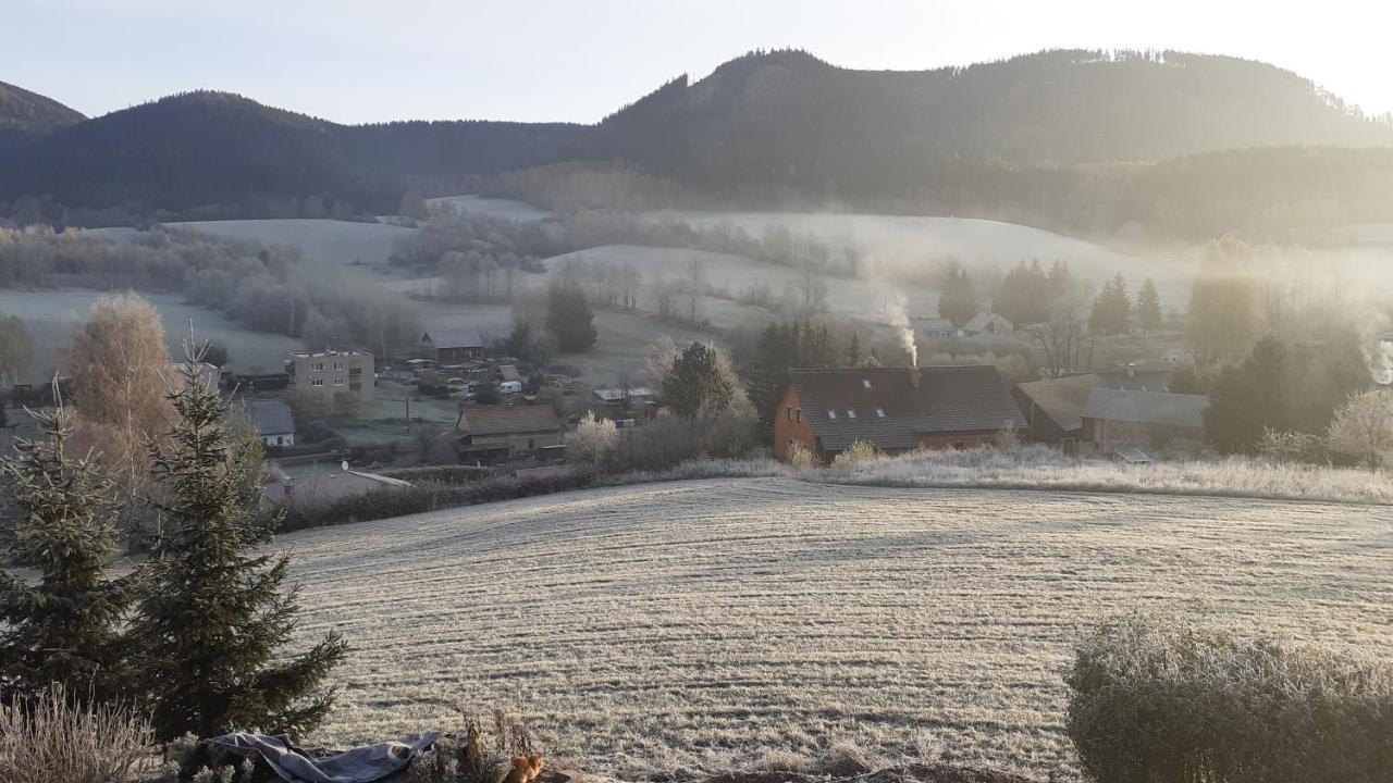 Apartman V Chaloupce Na Vrsku Bernartice  Bagian luar foto
