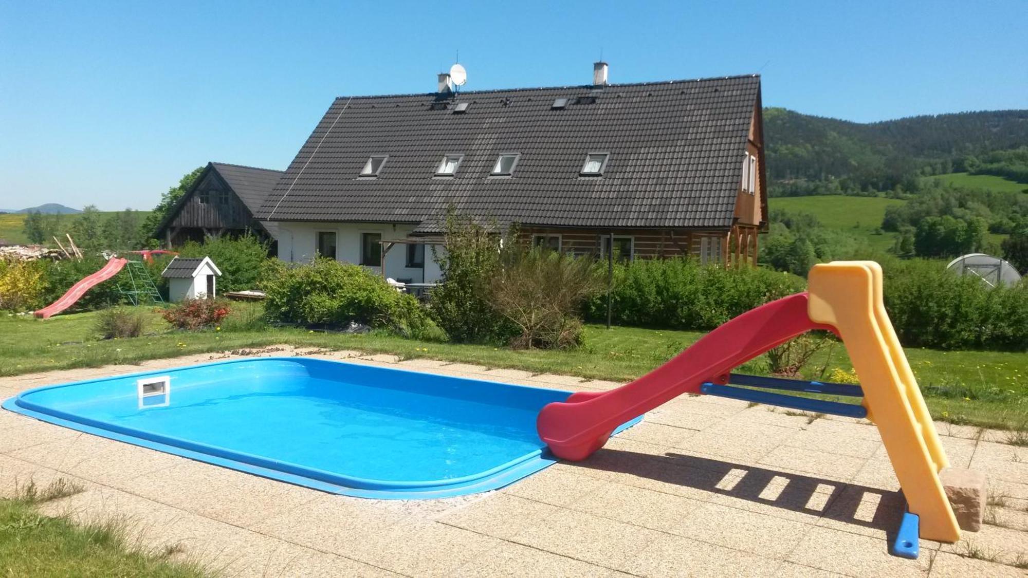 Apartman V Chaloupce Na Vrsku Bernartice  Bagian luar foto